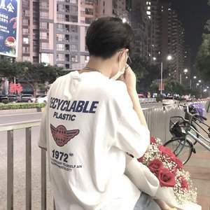 大奶饥渴一区二区
