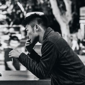 大奶饥渴一区二区
